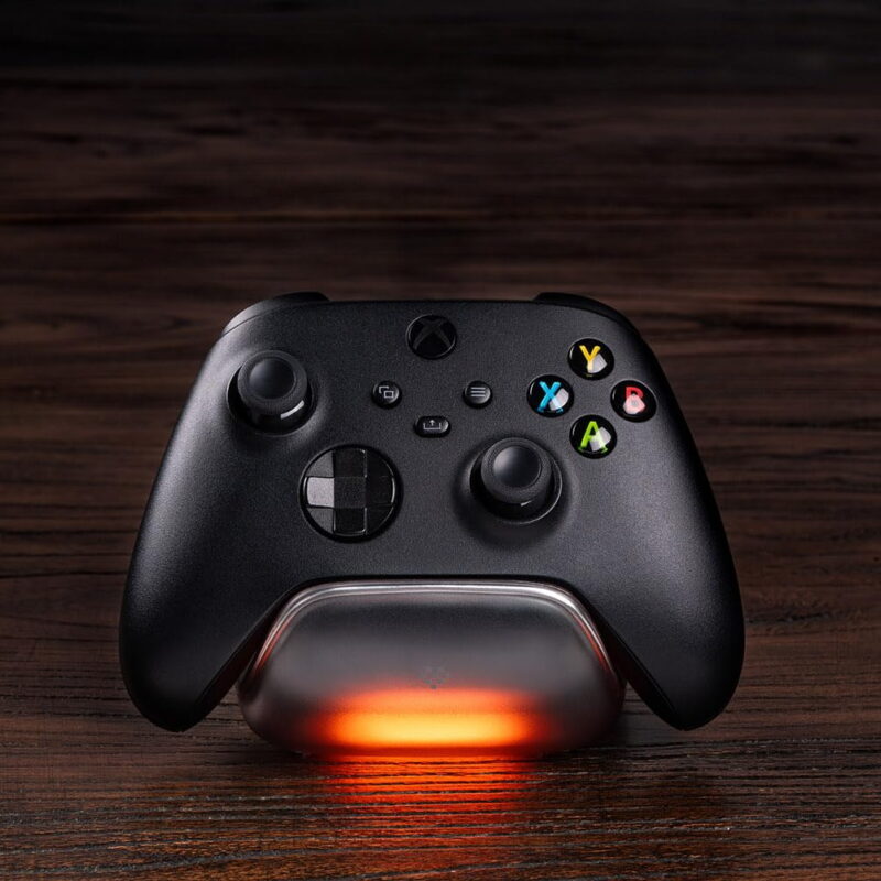 Alternative view of 8Bitdo Βάση Φόρτισης για 1 χειριστήριο XBOX One / Xbox Series X/S + 1 μπαταρία 1100mAh