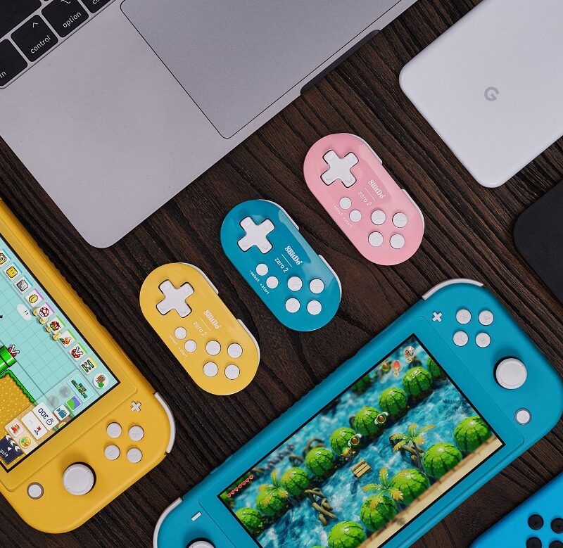 8Bitdo Zero 2 Controller Yellow - Image 3