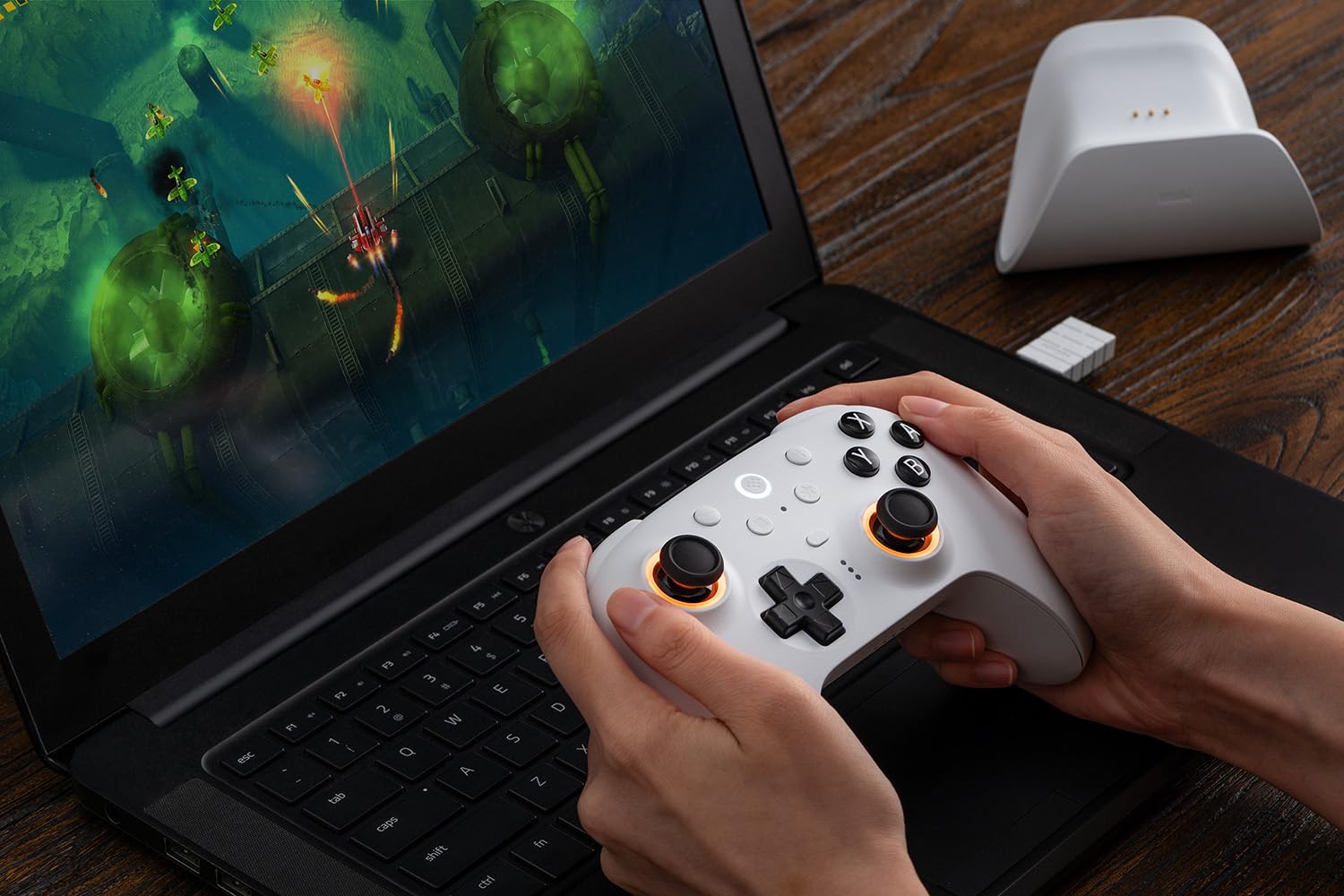 8BitDo Ultimate 2 Bluetooth Controller με Charging Dock για Windows / Android Λευκό 8BitDo Ultimate 2 Bluetooth Controller με Charging Dock για Windows / Android Λευκό